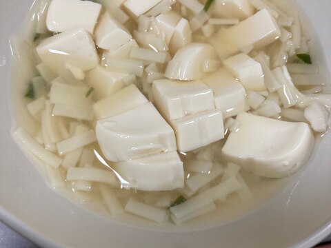 【離乳食】わかめと豆腐の基本のうどん